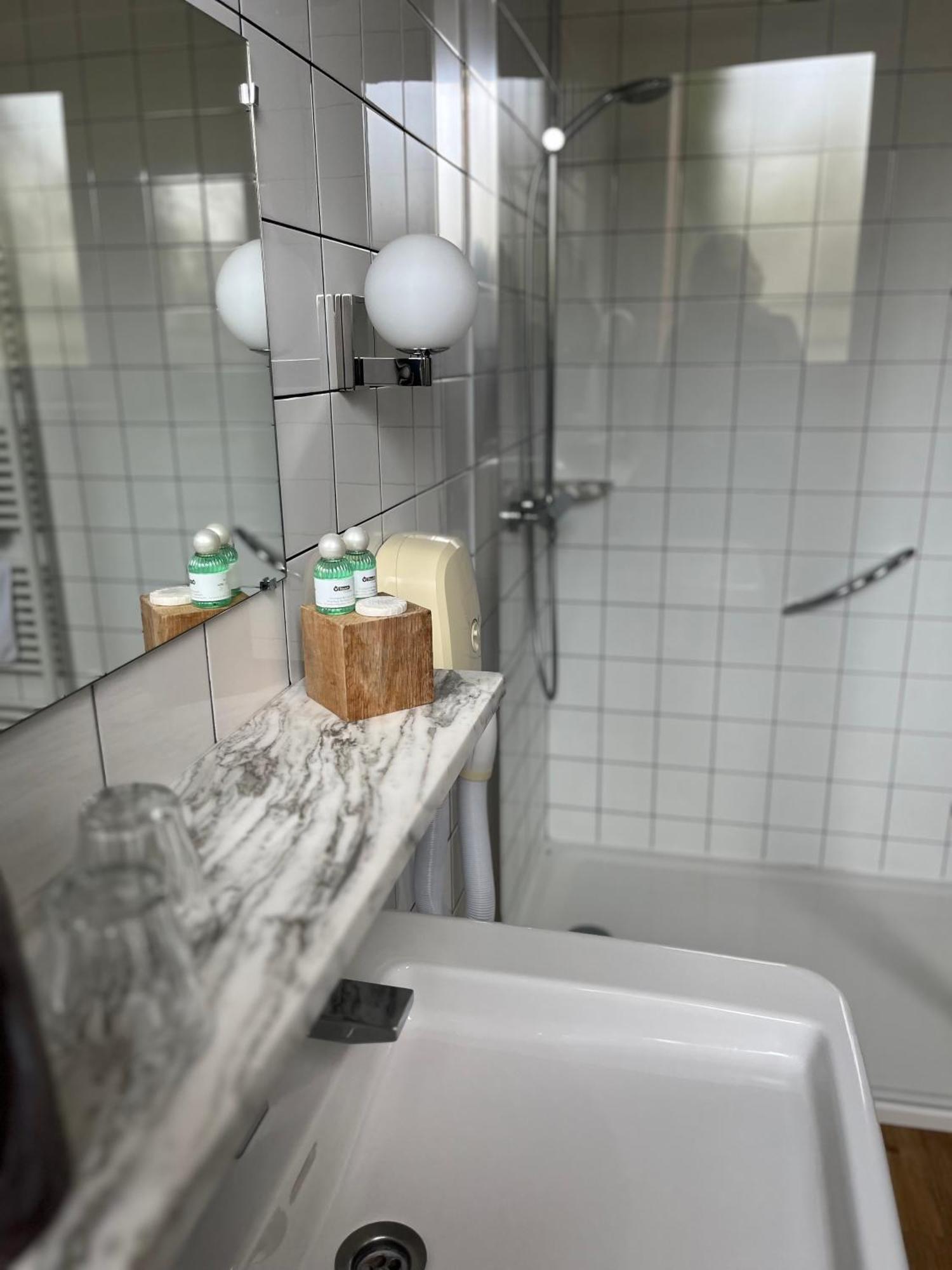 Le Temeraire Hotel 챠롤스 외부 사진